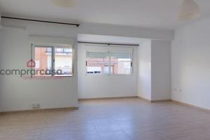 Piso en venta en Torrent, Casco antiguo photo 0