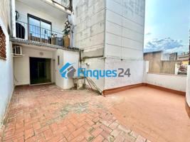 Piso en venta en Sallent, PLAÇA GENERALITAT photo 0