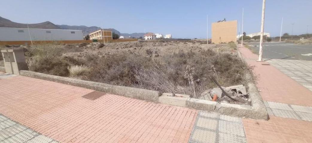 Terreno en venta en Gáldar, Barrial-San Isidro-Marmolejos photo 0
