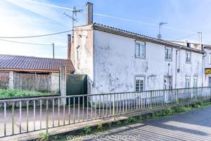 Casa en venta en Laracha, Cancelo photo 0