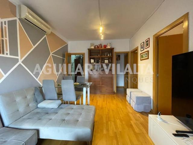 Piso en venta en Canovelles, Centro photo 0