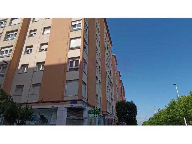 Piso en venta en Santander photo 0
