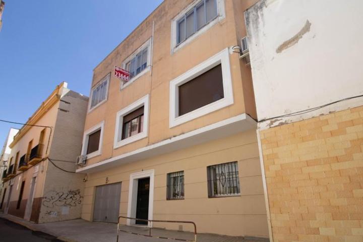 Piso en venta en Badajoz, Casco Antiguo photo 0