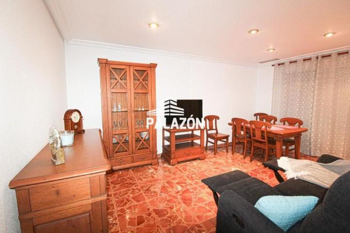 Piso en venta en Crevillent photo 0