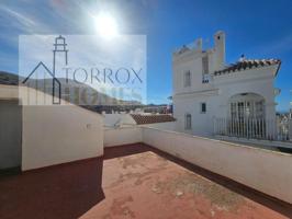 Casas de pueblo en venta en Torrox photo 0