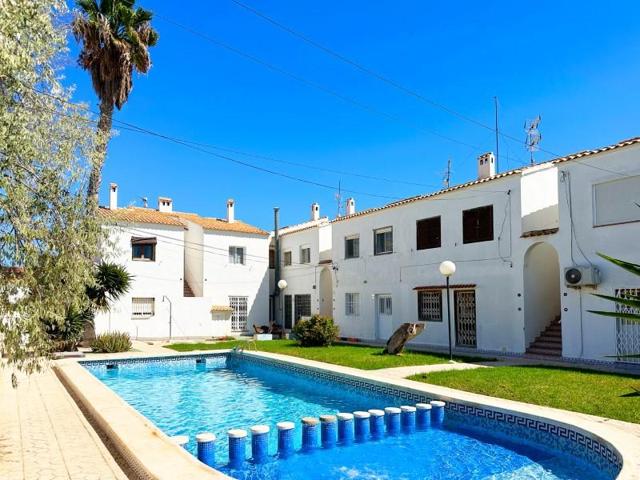 Bungalow en venta en Orihuela, Cabo Roig photo 0
