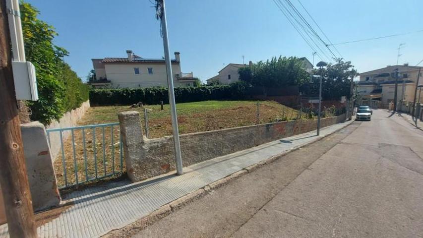 Terreno en venta en Segur de Calafell, Centro photo 0
