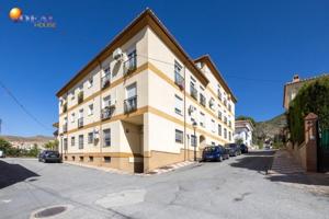 Piso en venta en Padul, Centrico photo 0