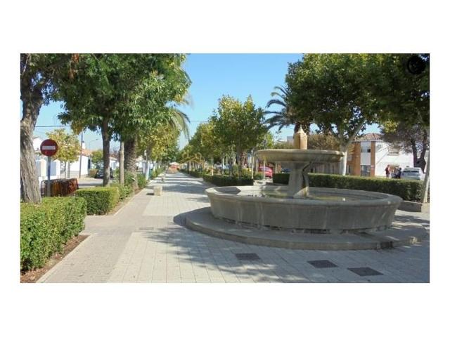 Local comercial en venta en Casar de Cáceres photo 0