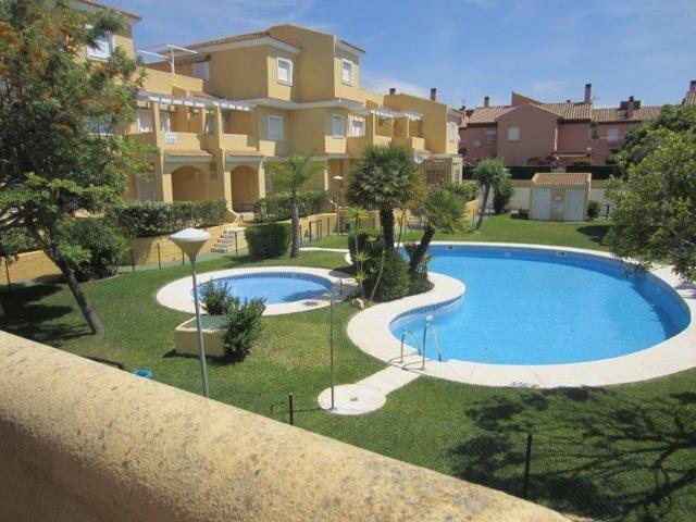 Apartamento en venta en Lepe, Islantilla - Campo de Golf photo 0