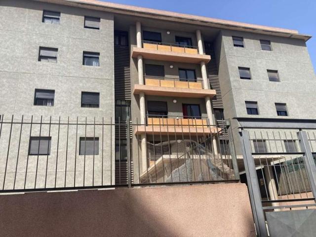 Apartamento en venta en Santa Cruz de Tenerife, Ofra photo 0