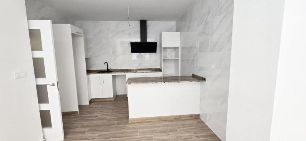 Piso en venta en Petrer, El Campet photo 0