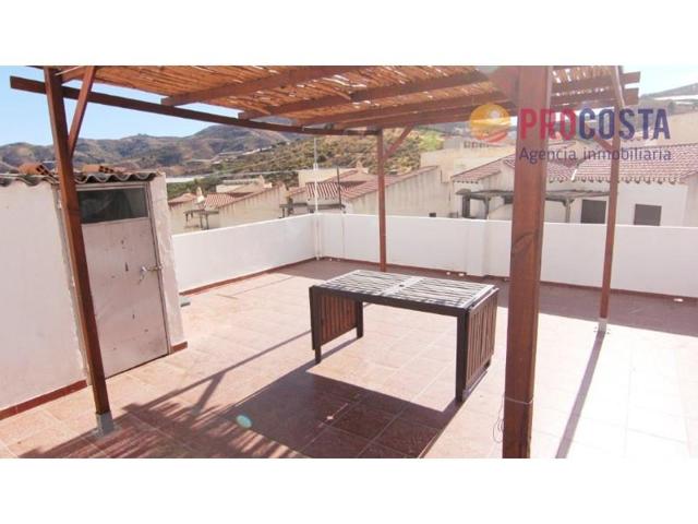 Casa en venta en Ítrabo photo 0