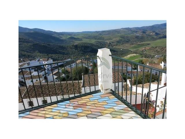 Casa en venta en Zahara photo 0