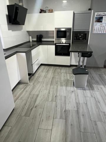 Casa en venta en Baena, Casco antiguo 13 photo 0