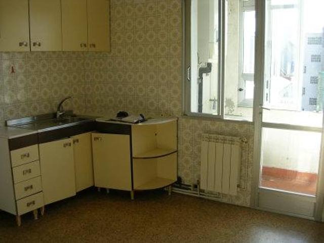 Piso en venta en Ferrol, Ensanche B photo 0