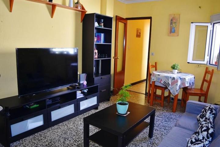 Piso en venta en Sevilla, Cerro del Águila photo 0