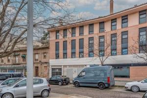 Local comercial en venta en Toledo, Paseo de la Rosa, 45006 photo 0