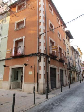 Local comercial en venta en Xàtiva, CASCO ANTIGUO photo 0