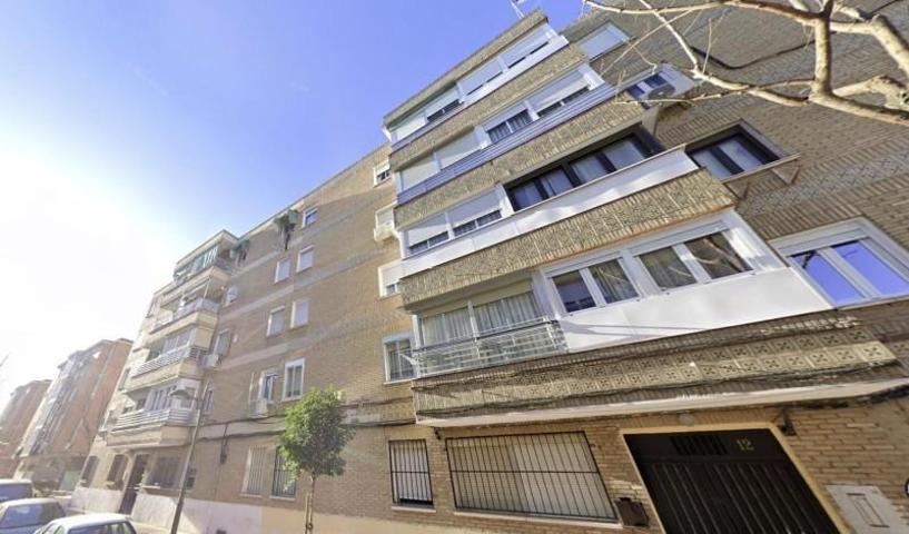 Piso en venta en Parla, Parla photo 0