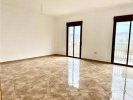 Piso en venta en Alhama de Granada photo 0