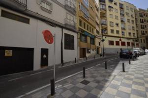 Local comercial en venta en Algeciras, Centro photo 0