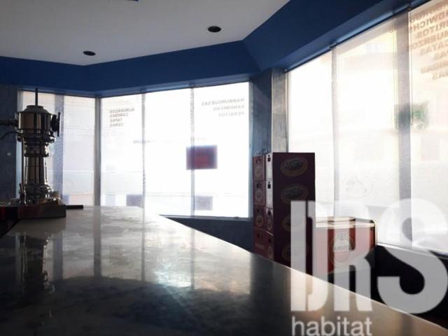 Local comercial en venta en Albacete, Centro-Ayuntamiento-Catedral photo 0