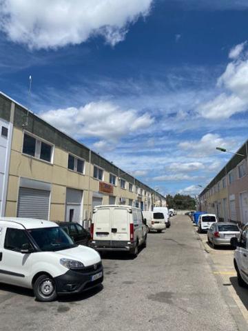 Nave industrial en venta en Sevilla, San Jeronimo - Poligonos photo 0