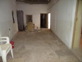 Casa en venta en Tomelloso, Calle don victor peñasco photo 0