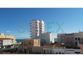 Apartamento en venta en L'Ampolla photo 0