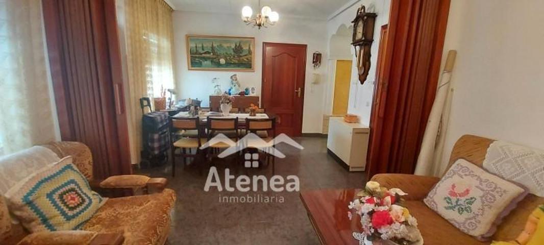 Casa en venta en La Roda, Roda (La) photo 0