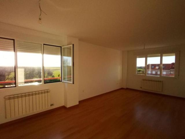 Piso en venta en Villanubla, Villanubla photo 0