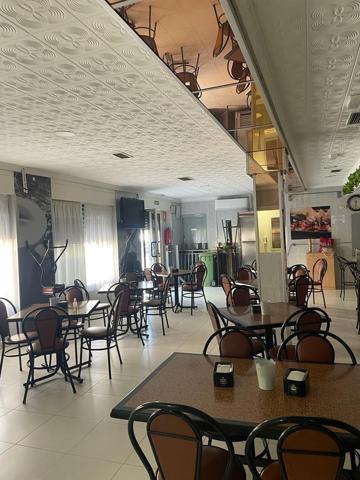 Local comercial en venta en Huétor Tájar, Huétor Tájar photo 0