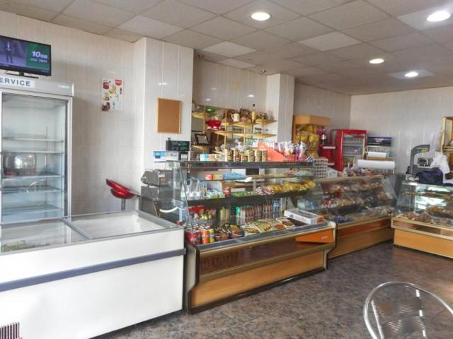 Local comercial en venta en Paterna, Campamento photo 0