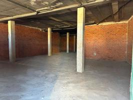 Local comercial en venta en Valdepeñas, Canal photo 0