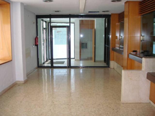 Local comercial en venta en Elche, Altabix photo 0