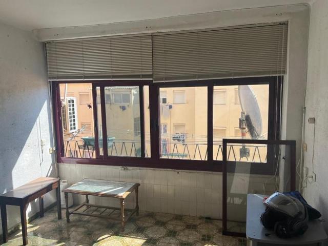 Apartamento en venta en Alicante, Carolinas altas photo 0