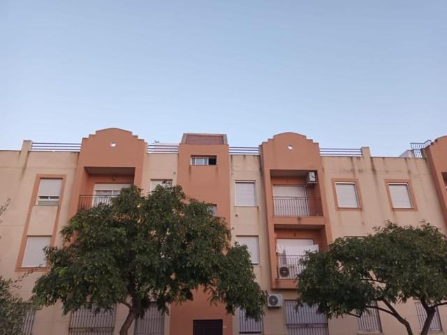 Piso en venta en Roquetas de Mar, El Puerto photo 0