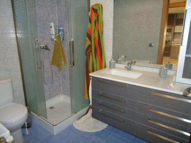 Piso en venta en Yecla photo 0