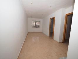 Piso en venta en Badalona, Artigas - Llefià photo 0