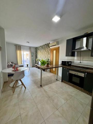 Piso en venta en Roquetas de Mar, Avenida Pintor Rosales photo 0