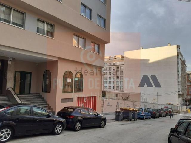 Local comercial en venta en A Coruña, Estadio Riazor photo 0