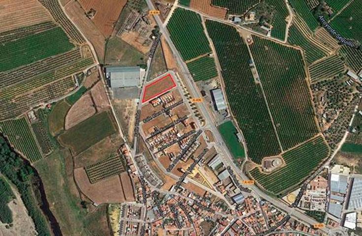 Terreno en venta en Alcolea del Río photo 0