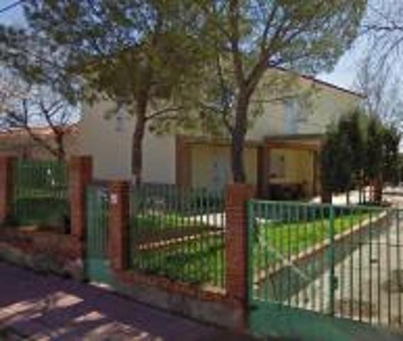 Chalet en venta en Colmenar de Oreja, ESPAÑA, 28380 photo 0