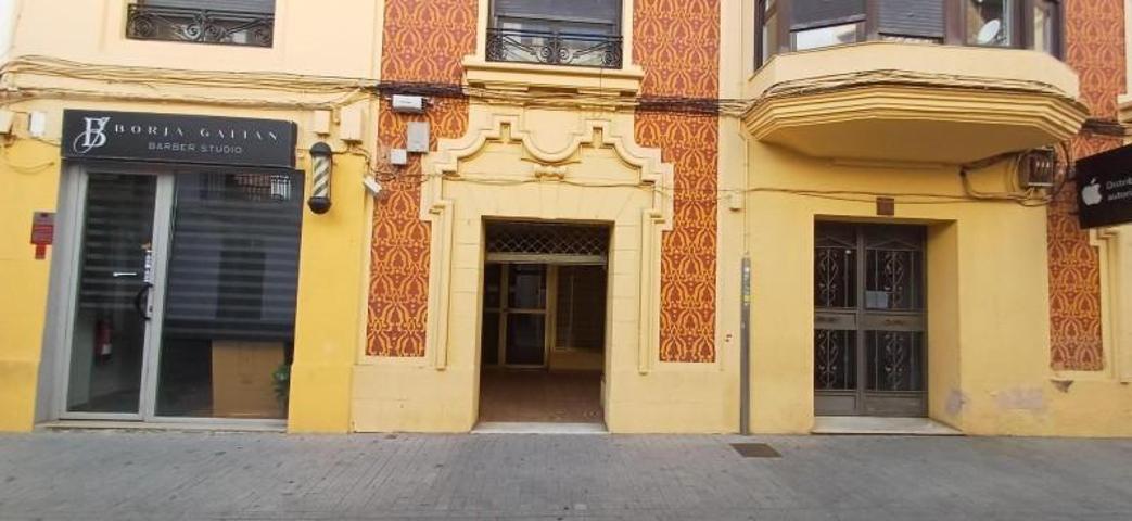 Local comercial en venta en Badajoz, Casco Antiguo photo 0