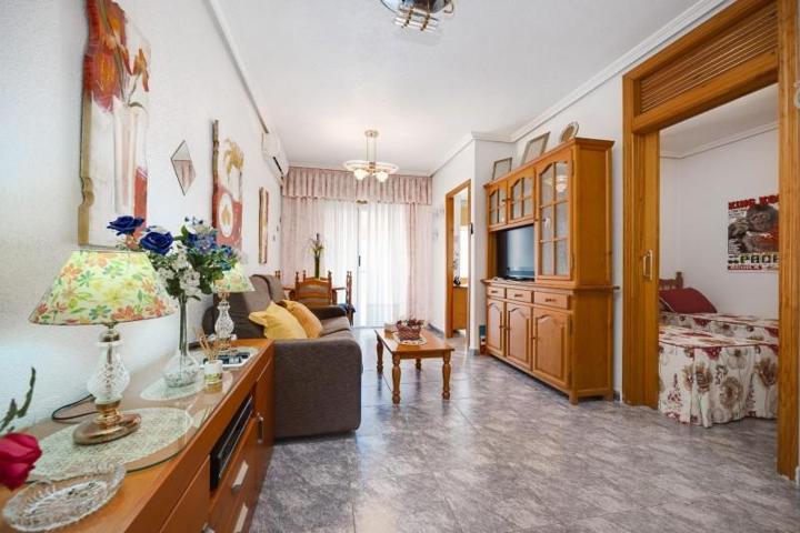 Apartamento en venta en Torrevieja, Playa del Cura photo 0