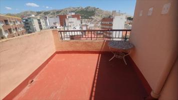 Piso en venta en Villena, Centro photo 0
