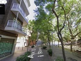 Piso en venta en L'Hospitalet de Llobregat, Les Planes photo 0
