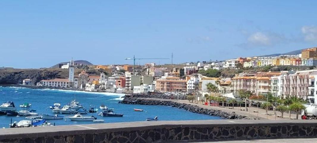 Local comercial en venta en Candelaria, Candelaria photo 0