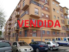 Piso en venta en Salamanca, Cementerio-Valhondo photo 0